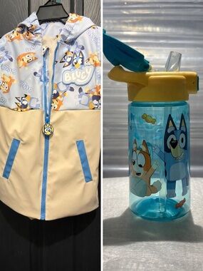 Bluey Kids Rain Jacket Size 5T NWT Hooded Waterproof Unisex